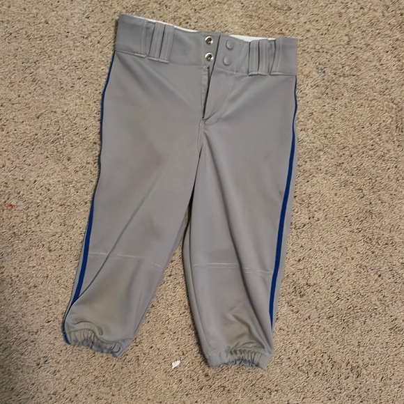 Boy baseball pants Champro size medium knicker style gray with blue piping - Picture 1 of 1